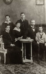 Foto von Lasser Abt 1917 mit Familie