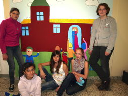 Foto von der Wandgestaltung im A-Trakt des TGG (Schuljahr 2011/12)