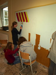 Foto von der Wandgestaltung im A-Trakt des TGG (Schuljahr 2011/12)