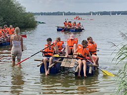 Das Foto zeigt eine Szene von der Klassenfahrt der 6a 2024/25 nach Bad Zwischenahn.