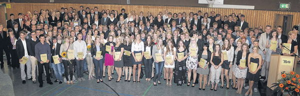 Foto der Abiturientinnen und Abiturienten des TGG 2011