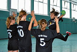 Foto vom Training der Handball-AG des TGG